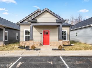 822 Rosemary Ln, La Grange, KY