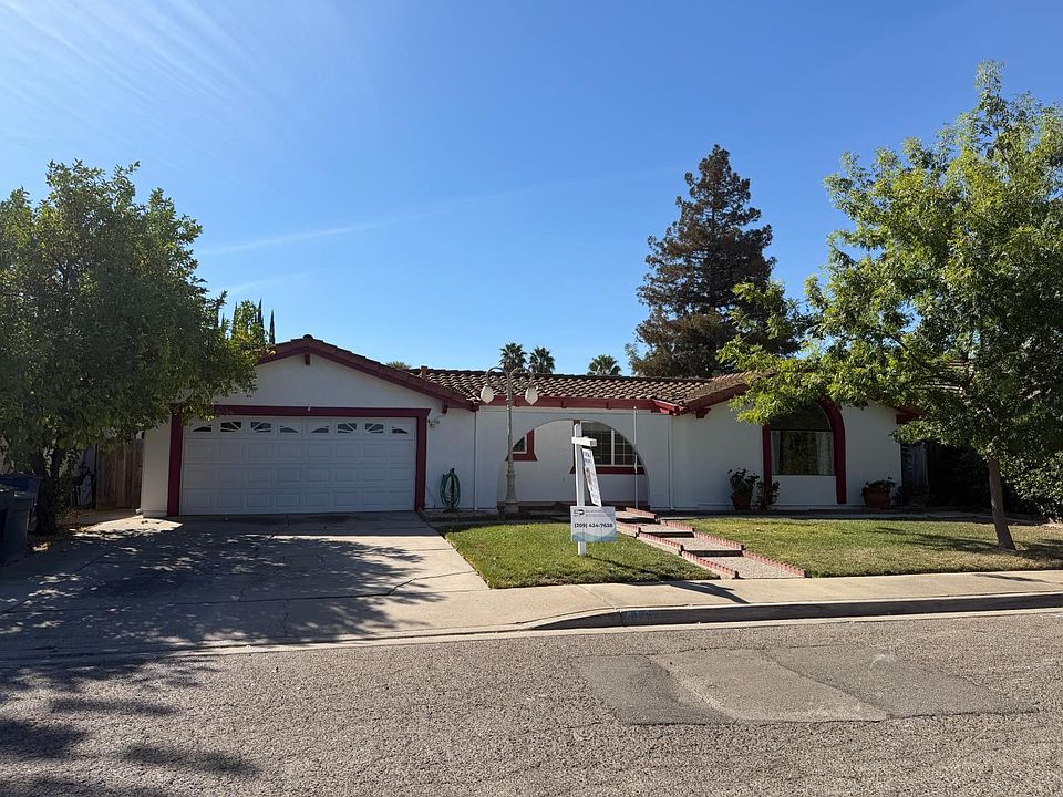 1st image of 414 Vicki Lynn Ln