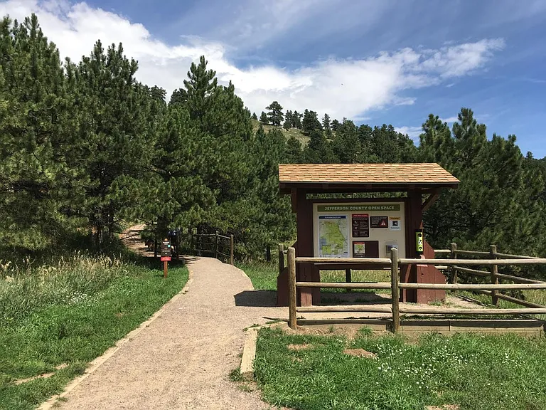 2 minute drive to Elk Meadow Park on Stagecoach