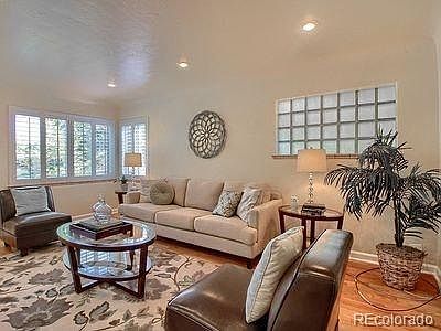 2nd image of 1317 Jersey Street