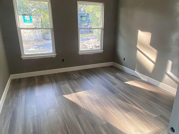 5th image of 737 Sylvan Ave