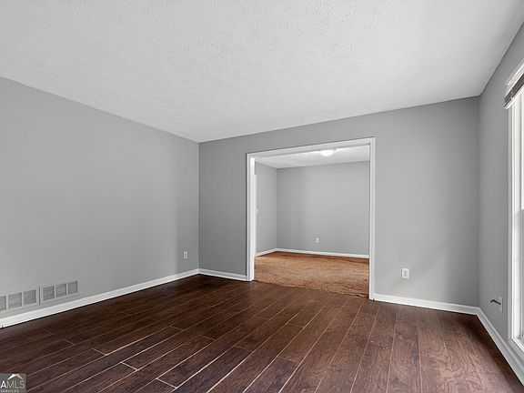 5th image of 6925 Kimberland Gardens Ln