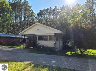 6170 Walton Rd, Kingsley, MI 49649