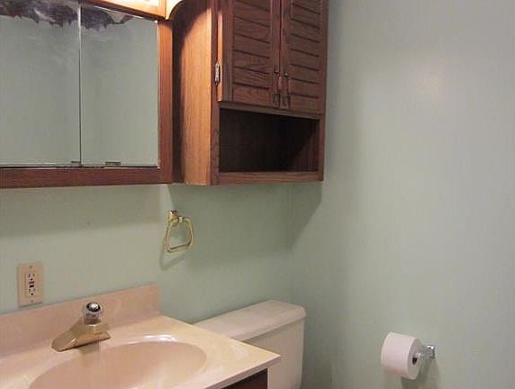5th image of 3828 N Hogan Dr