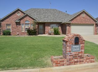 3905 Pilgrim Ln, Altus, OK 73521