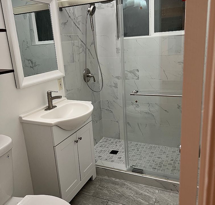 1st image of 4429 W Sirius Ave