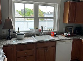 96 Ocean St, Portland, ME 04106