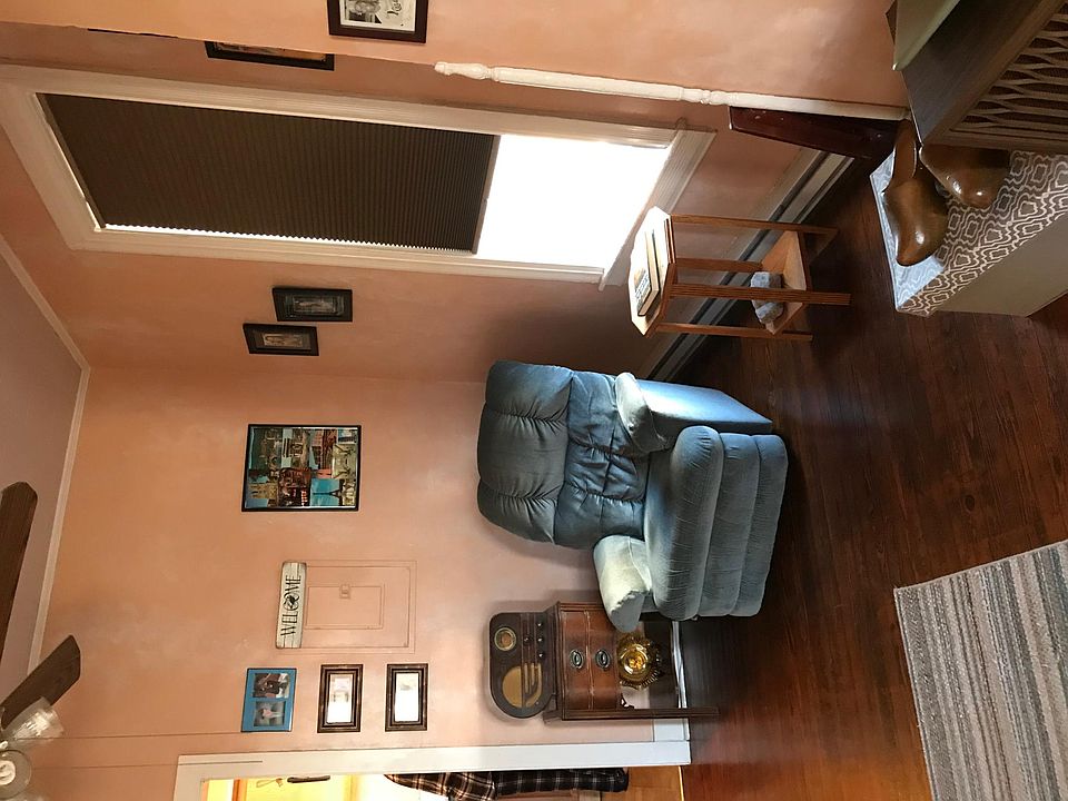 2nd image of 355 N Market St APT C