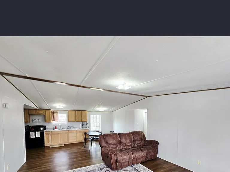 260 Bill Moore Rd — Photo 2