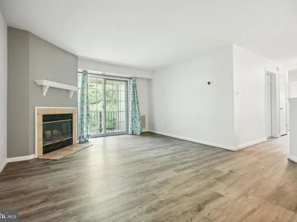 6911 Victoria Dr Unit G, Alexandria, VA 22310