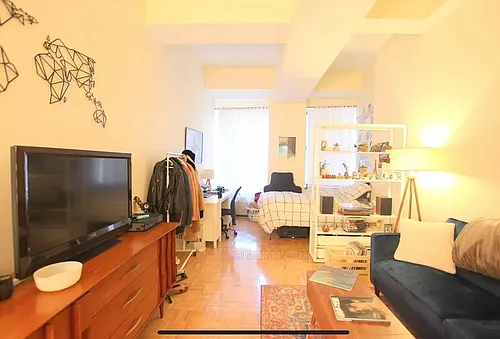 99 John St Photo 1