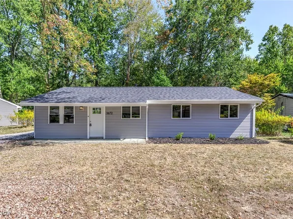 3672 Elmhurst Ct, Kent, OH 44240