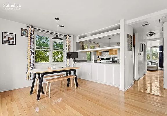 2nd image of 102 Neptune Ln #15102