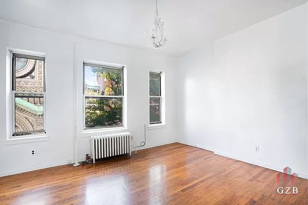1st image of 216 W 132nd St #4F