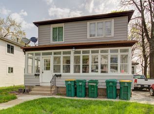 310 Dewey St, Joliet, IL 60436