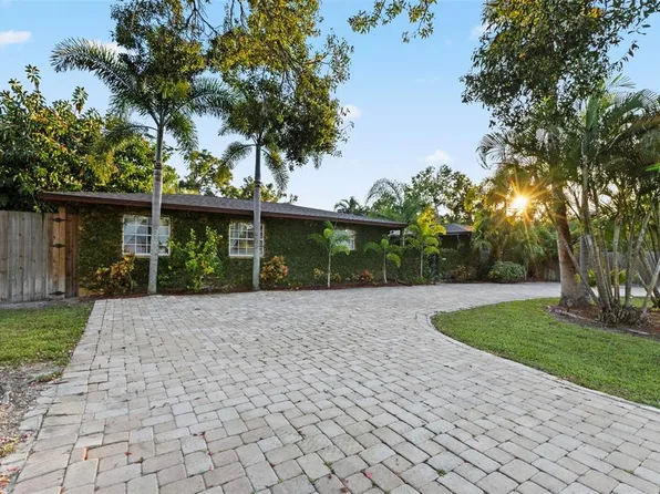 4301 S Lockwood Ridge Rd, Sarasota, FL 34231