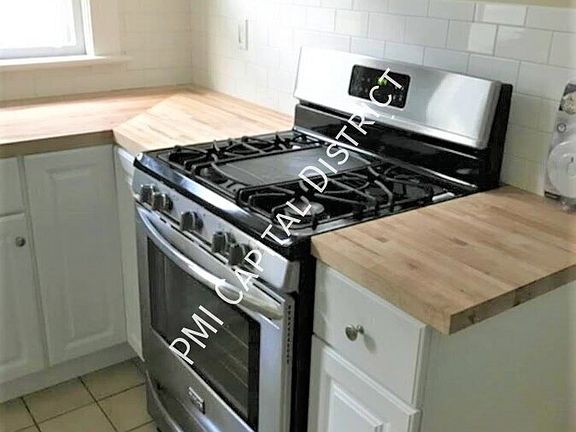 5th image of 36 Ten Eyck Ave #2