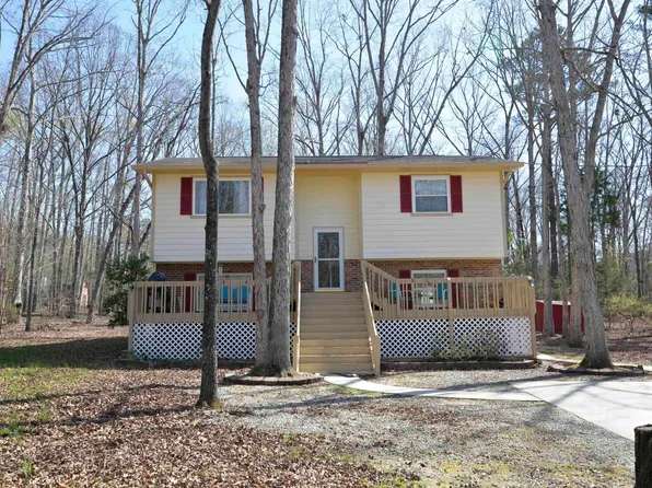 208 Lynch Ln, Chapin, SC 29036