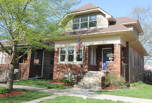 1st image of 909 Lathrop Ave