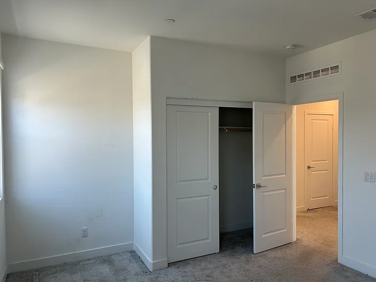 41527 Stanford Rd — Photo 10