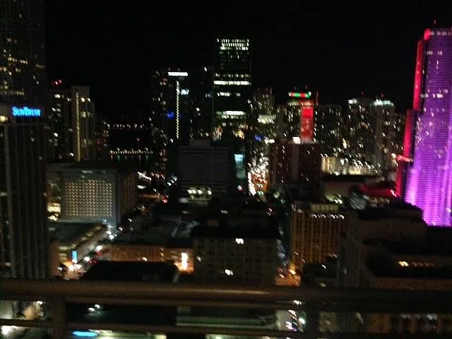 NE 2nd Ave — Photo 3