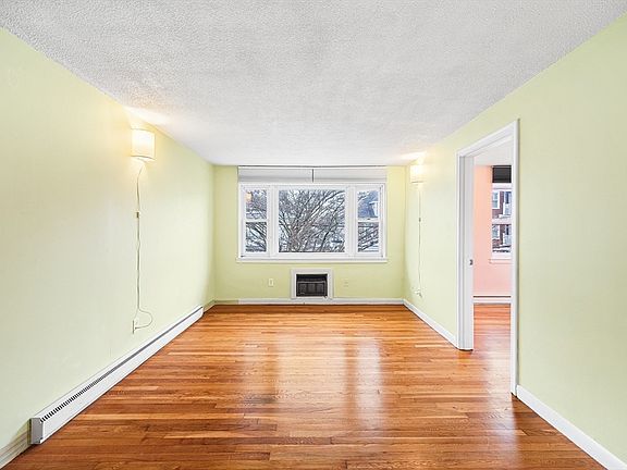 2nd image of 150 Wrentham St APT 9
