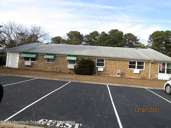 2nd image of 24 Crestwood Parkway #A