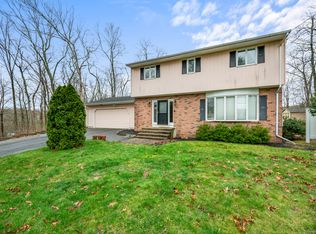 592 Route 80, Guilford, CT 06437