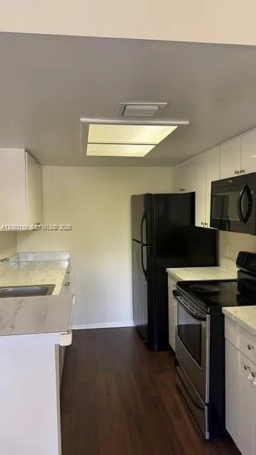 Crescent Cove Condo — Photo 3