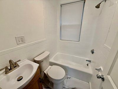 5th image of 2 Baldwin Pl #2L