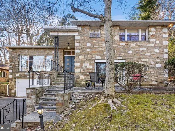 8314 Jenkintown Rd, Elkins Park, PA 19027