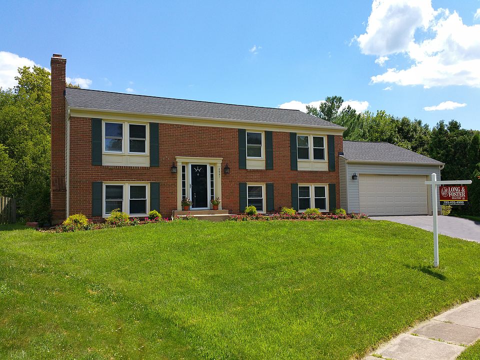 Exterior main