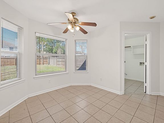 5th image of 2883 Lost Cove Ct