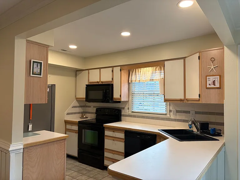 2308 Neptune Way — Photo 5