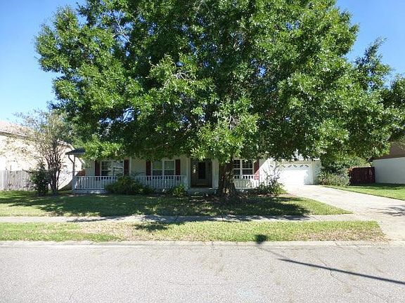 5th image of 1033 Autumn Leaf Dr