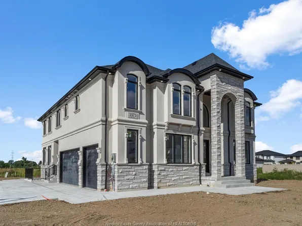 3573 Fiorina St, Lasalle, ON N9H 0M9