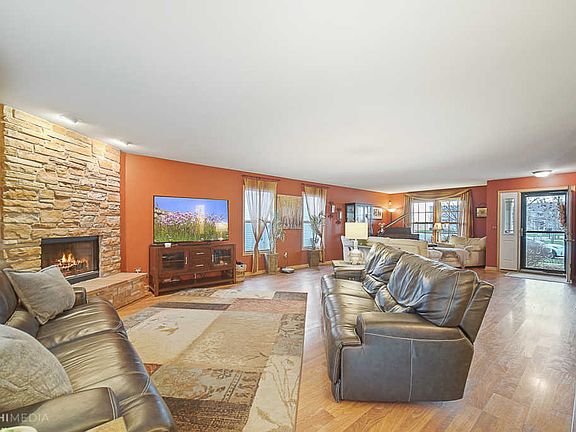 5th image of 25319 S Shannon Dr
