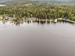 97 S Granite Bay Rd, Nordman, ID 83848