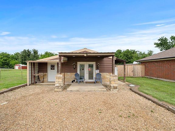 2nd image of 111 Vz County Road 3433