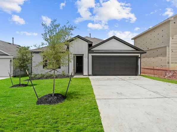 12208 Silverton Tree Bnd, Mustang Ridge, TX 78610