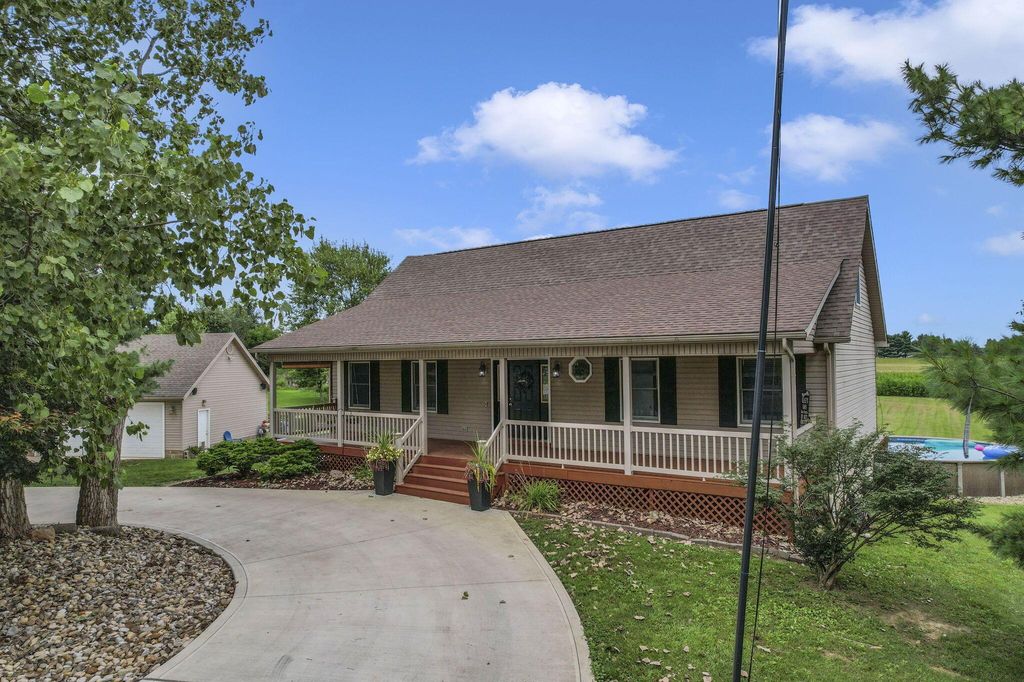 Real estate listing image