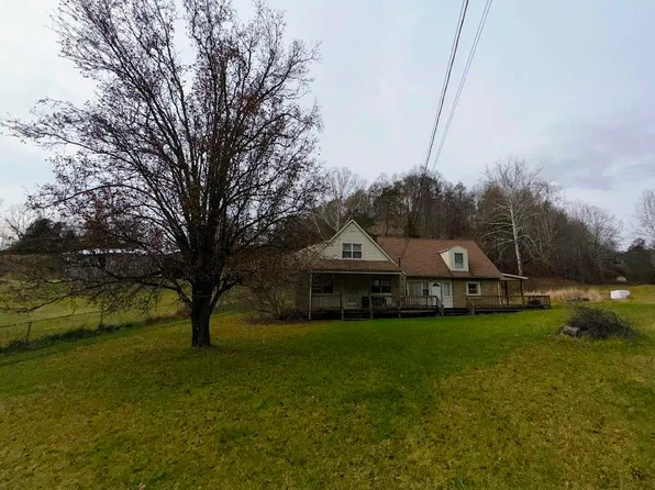 1427 Reed Hollow Rd, Gate City, VA 24251