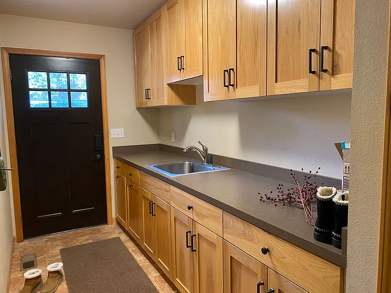 268 Lakeview Dr — Photo 14