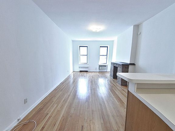 5th image of 358 E 51st St APT 3D