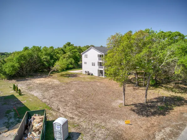 213 Shell Drive, Sneads Ferry, NC 28460