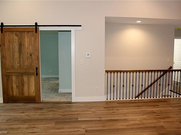 4th image of 263 Lucretia Ln