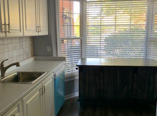 2 Guildwood Walk, London, ON N6H3X2