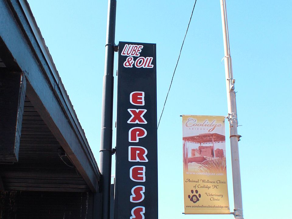 1st image of 643 S Arizona Blvd
