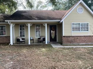 13205 Rosemont St, Ocean Springs, MS 39564