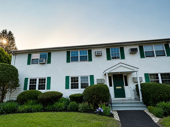 6 Wysocki Dr APT 20